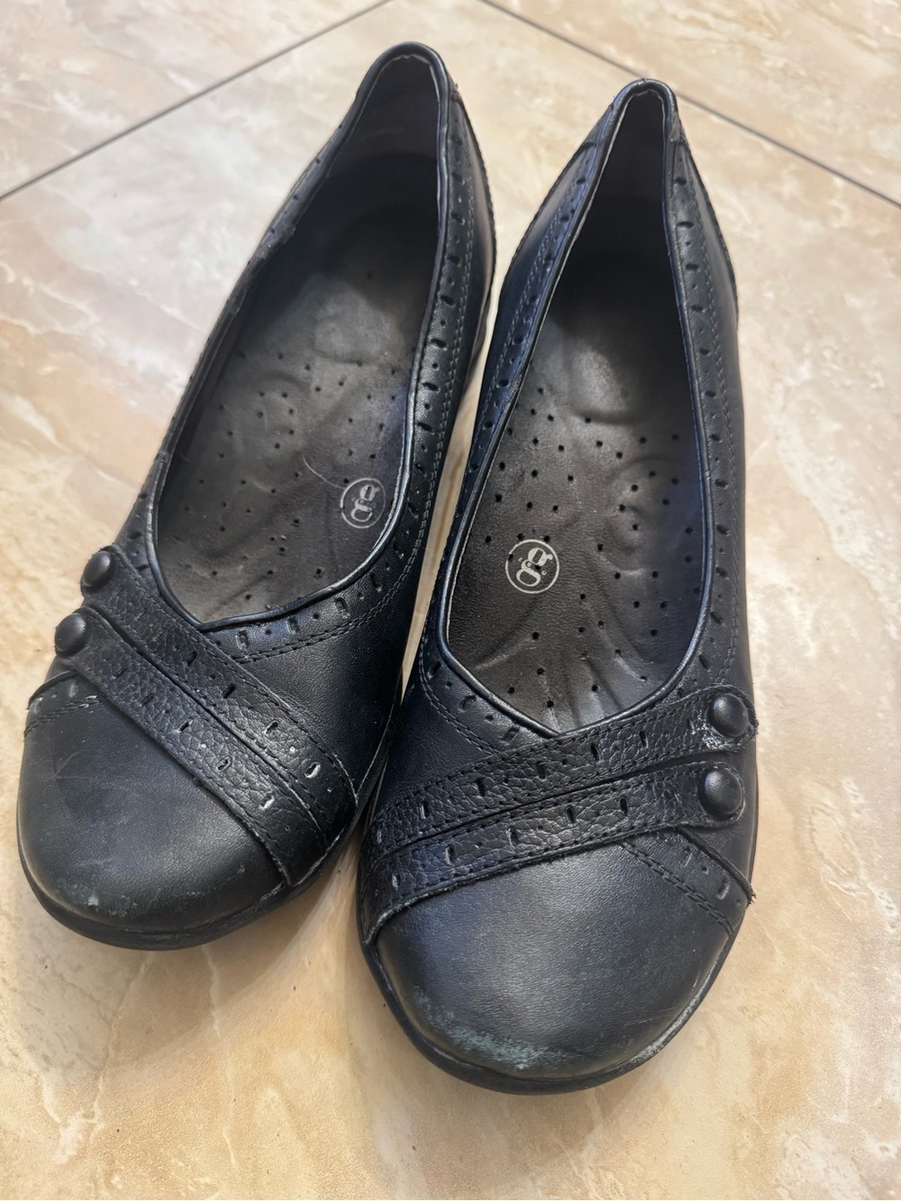 Hush Puppies Black Women’s Slip-On Flats